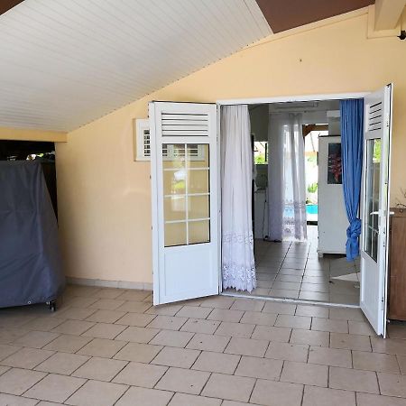 Appartement Moderne A Le Lamentin Avec Piscine Partagee 20M² Exterior foto